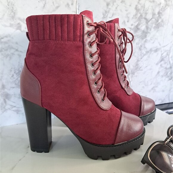 Women’s Moda Burgundy Lace-Up Chunky Block Heel Ankle Booties - Picture 9 of 11